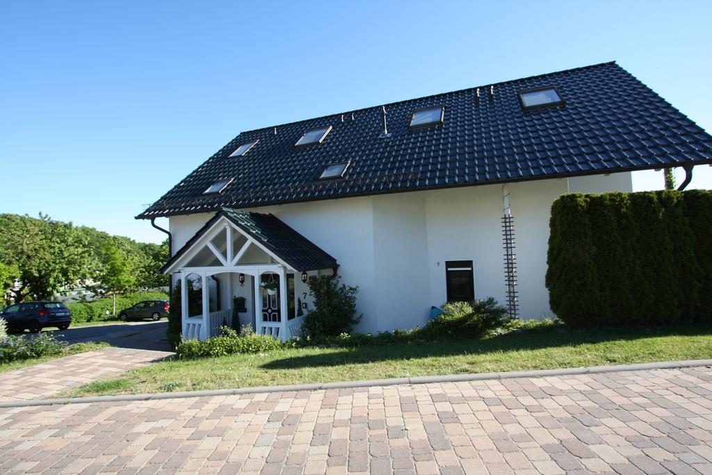 דירות בינץ Haus Sonnenhugel מראה חיצוני תמונה