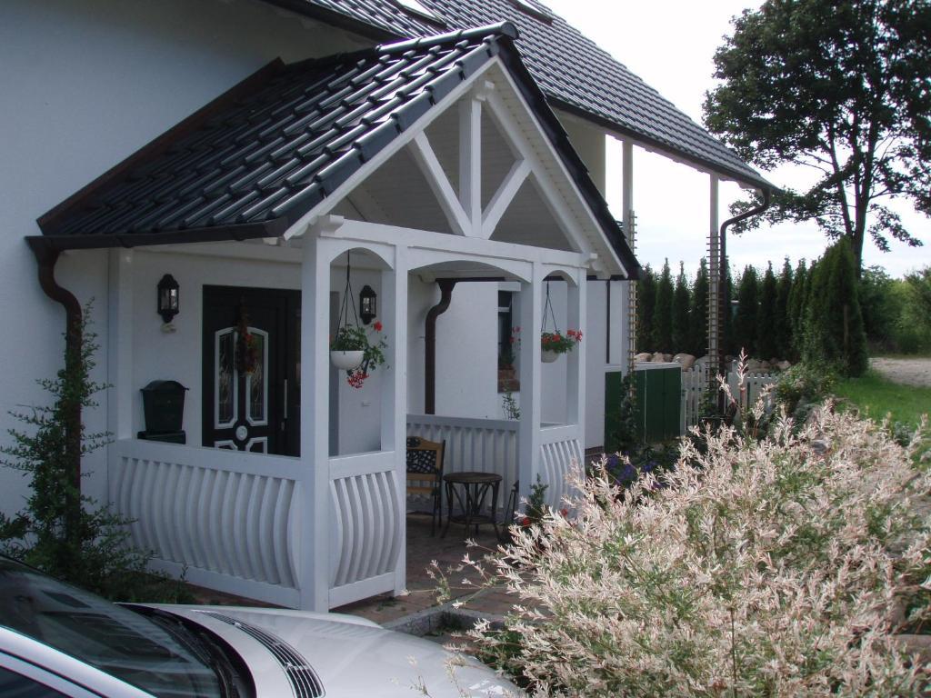 דירות בינץ Haus Sonnenhugel מראה חיצוני תמונה